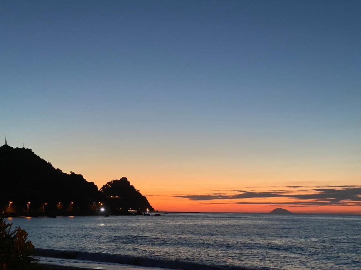 B&B Il Tramonto Capo dʼOrlando Buitenkant foto